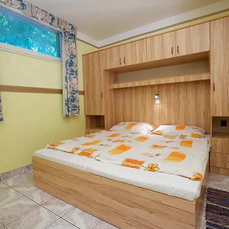 Apartamento Ferenczi Apartament