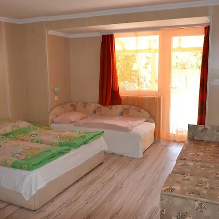 Ferenczi Apartament *